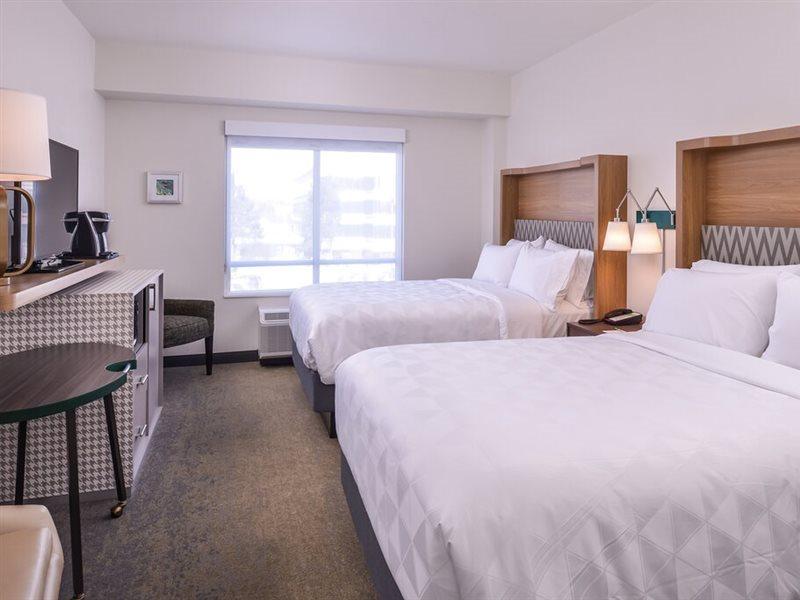 Holiday Inn Detroit Northwest - Livonia By Ihg Exterior photo